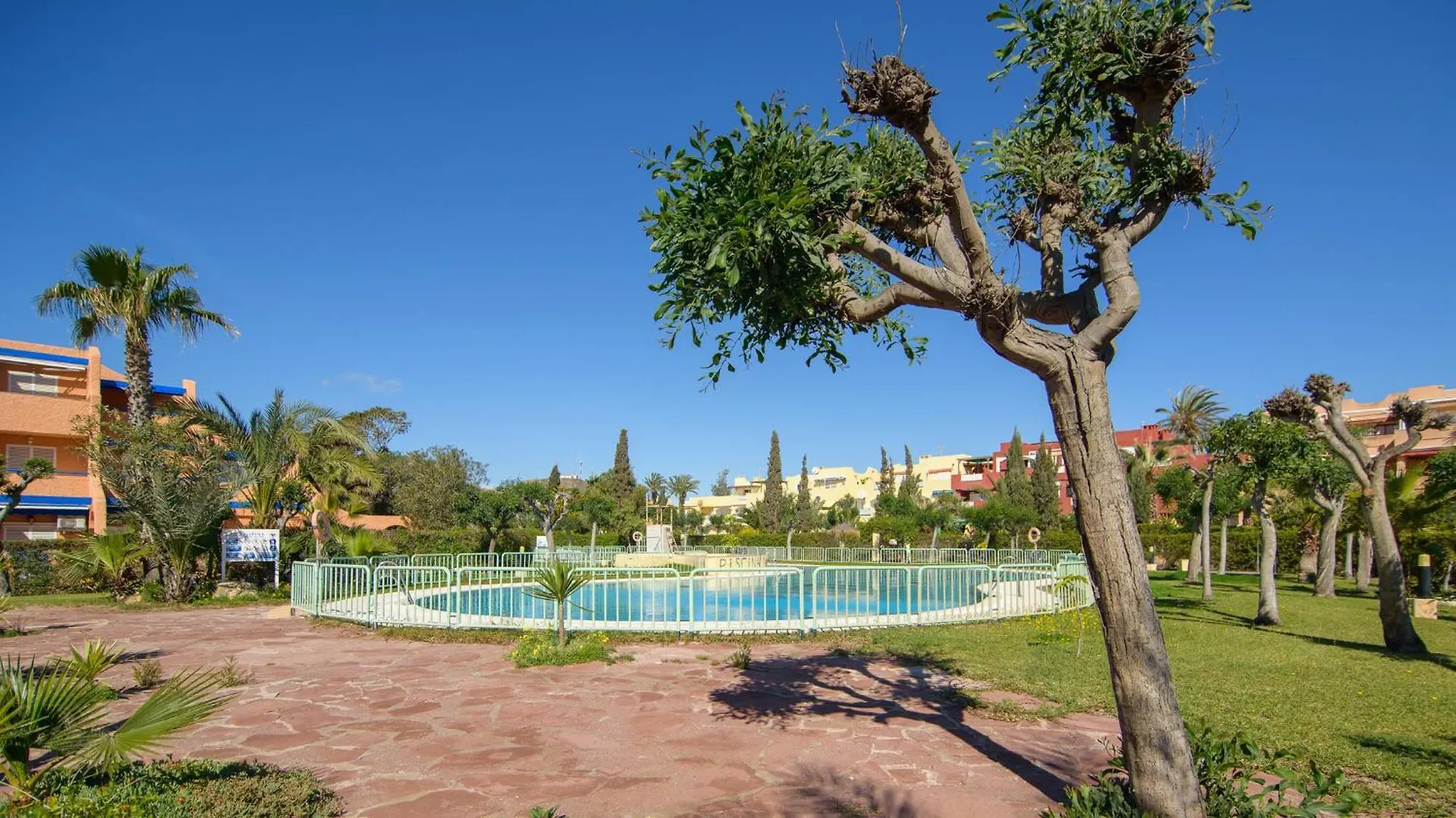 Apartment Natura Mediterranea Estudio Naturista Primera Linea Con Piscina Vera